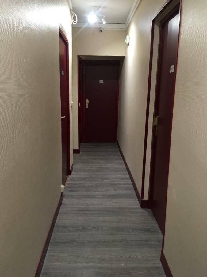 Hotel De Strasbourg Aulnay-sous-Bois Zewnętrze zdjęcie
